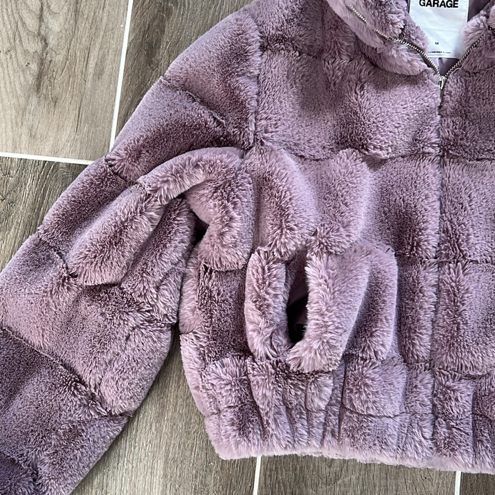 Jacket - Picture 3 of 4